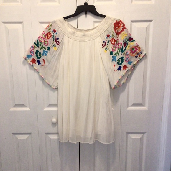 Judith March Boho Ivory Crinkle Floral Embroidered Half Sleeve Tunic Top Size L - Picture 1 of 9